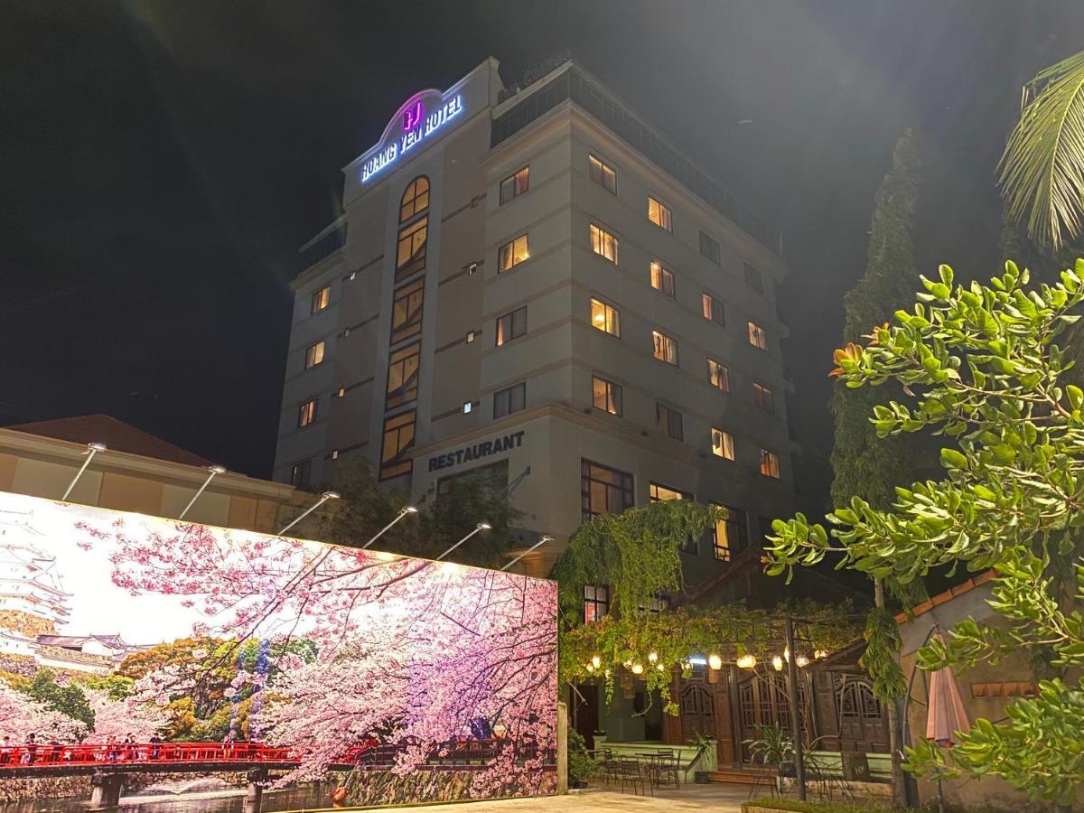 Hoang Yen Hotel Thuan An Exterior photo