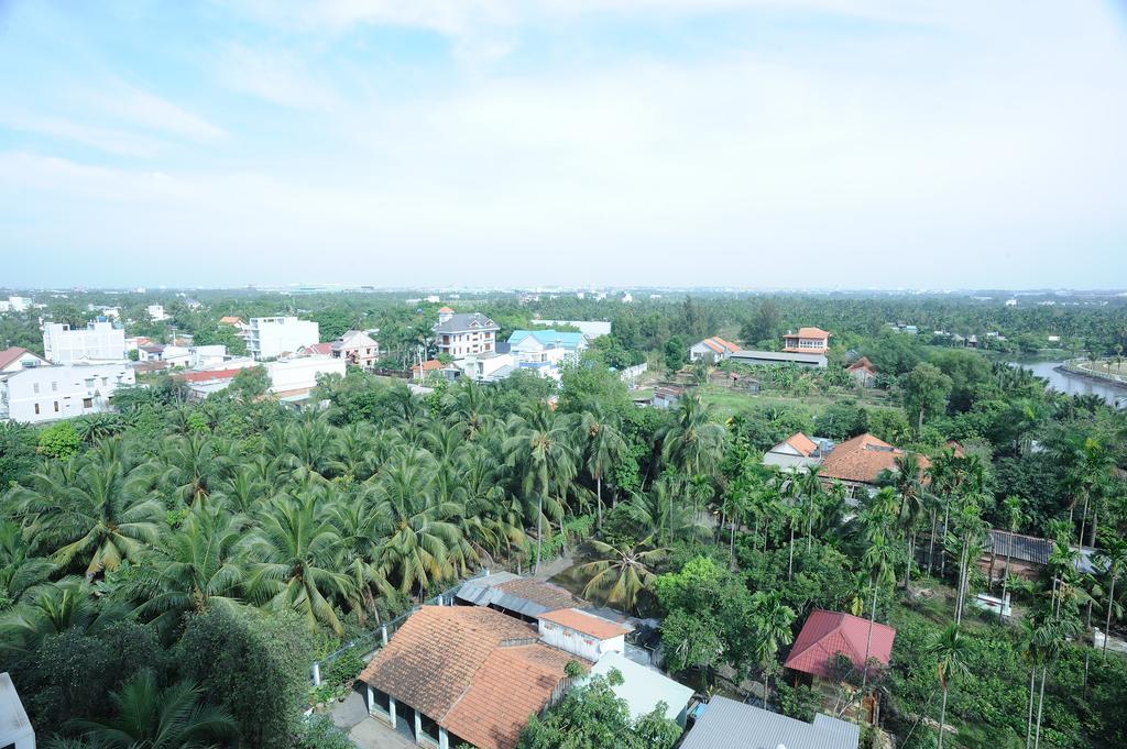 Hoang Yen Hotel Thuan An Exterior photo