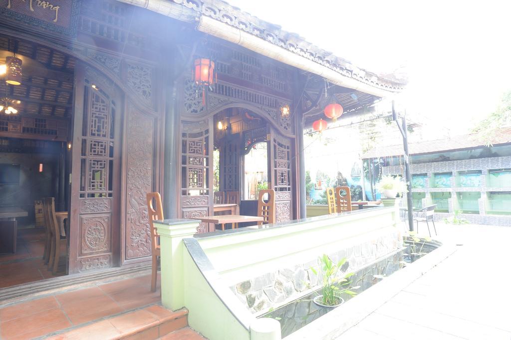 Hoang Yen Hotel Thuan An Exterior photo